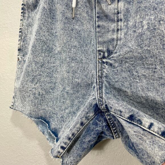 NEW Blank NYC Love On Top High Waist Acid Wash Paperbag Cutoff Shorts Size 27 - Picture 5 of 8